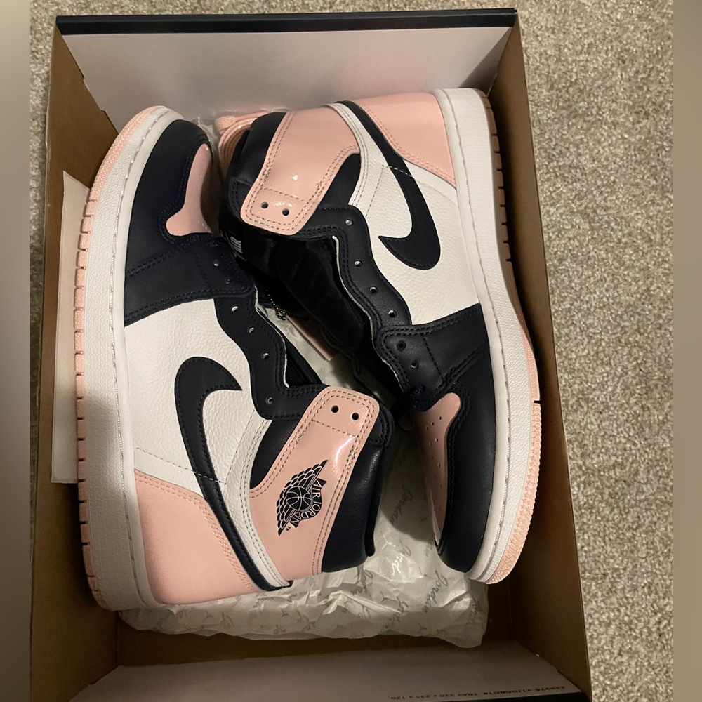 Air Jordan 1 high Atmosphere